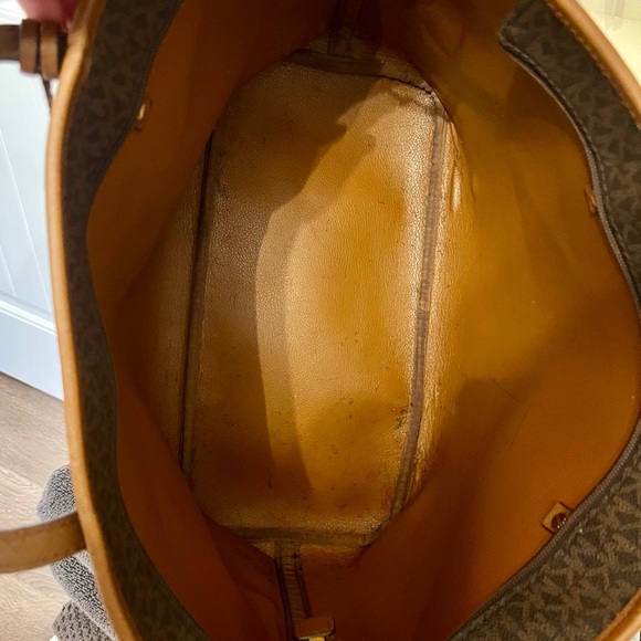 Michael Kors Dark Brown Signature Tote - Picture 5 of 9